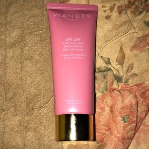 Wander Beauty Mask